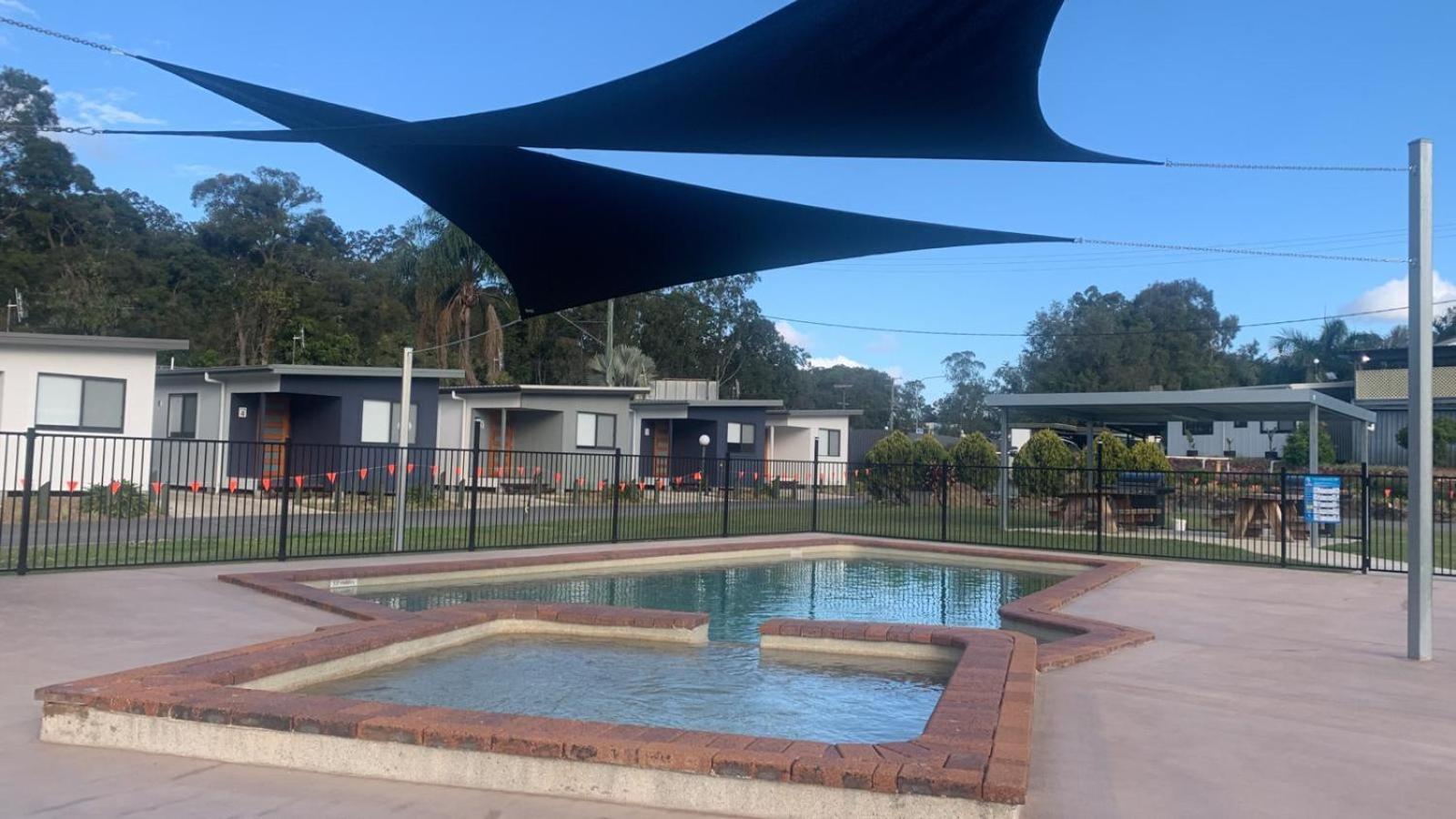 Yandina Caravan Park Bagian luar foto
